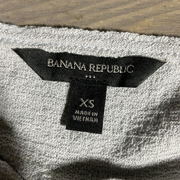 Banana Republic Soft Grey Spring 3/4 Sleeve Bottom Ruffle Shirt -XS-#0099 - Picture 5 of 6